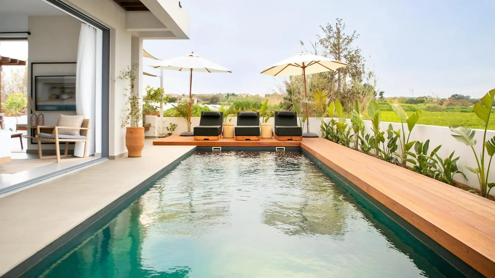 Amazing Protaras Villa Villa Lubbock 3 Bedrooms Private Outdoor Pool And Hot Tub Furnished Sun Terrace Shaded Furnished Terrace Bbq, 0*,  Cypern